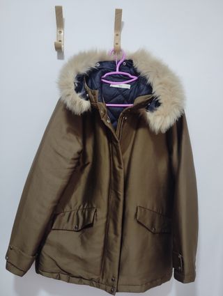 Parka Mango Verde Oliva Talla M
