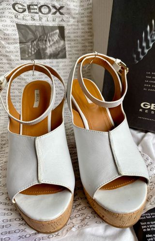 Sandalias Geox blancas cuña