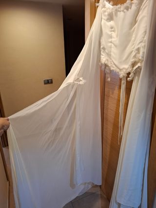 Traje de Novia. Diseño medieval.