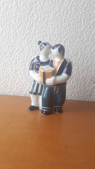 Figura cerámica Sargadelos pareja