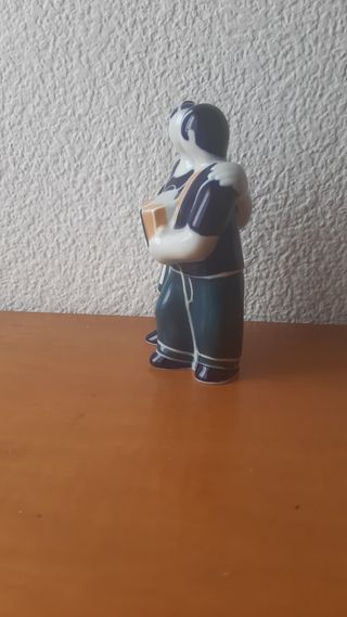 Figura cerámica Sargadelos pareja