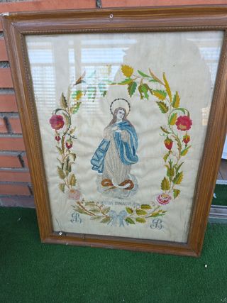 Cuadro bordado María Inmaculada