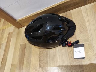 Casco de bicicleta Rockrider negro. Talla L