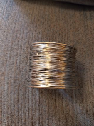 Brazalete plateado ancho