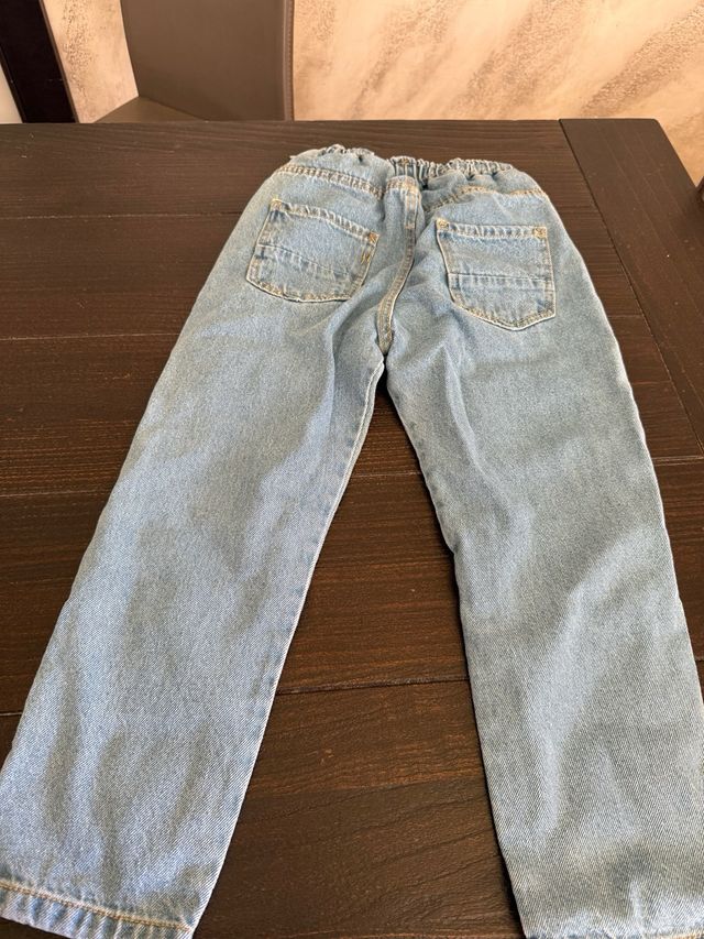Jeans strappati bambino