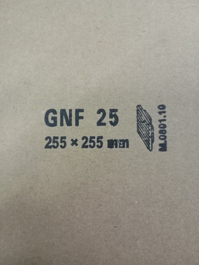 Rejilla con filtro para cuadro eléctrico 255 x 255