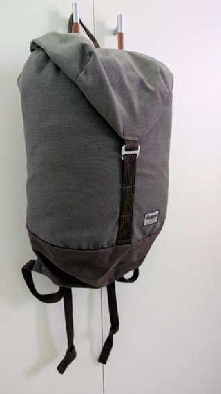 Zaino Bergans Geilo 16L grigio e marrone.