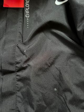 Cazadora cortavientos impermeable