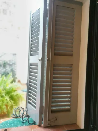 Persianas de madera para ventana