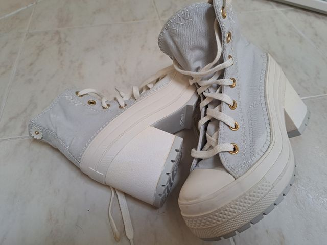 Botas Converse Beige