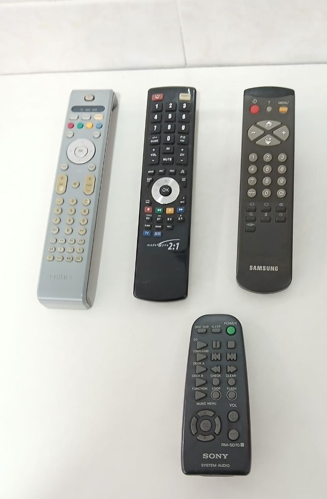 Mando a distancia Sony RM-SD70