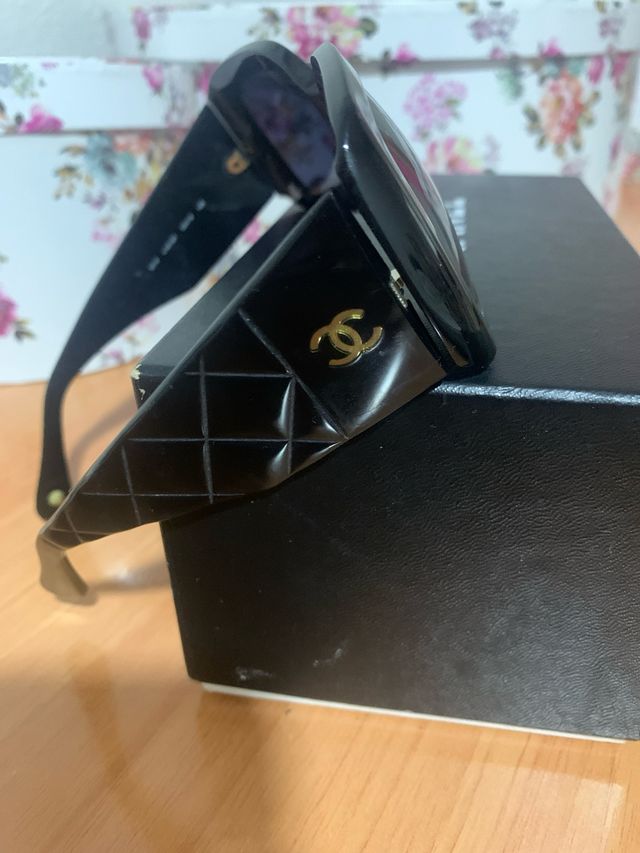Gafas de sol Chanel negras