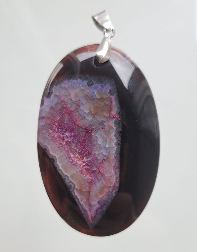 Colgante Ágata Drusa Teñida – 59x34x7 mm