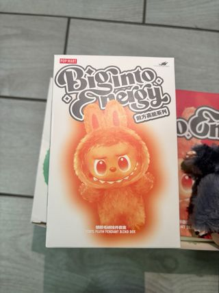 labubu peluche 