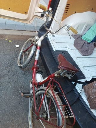 Bicicleta Vintage Plegable Roja