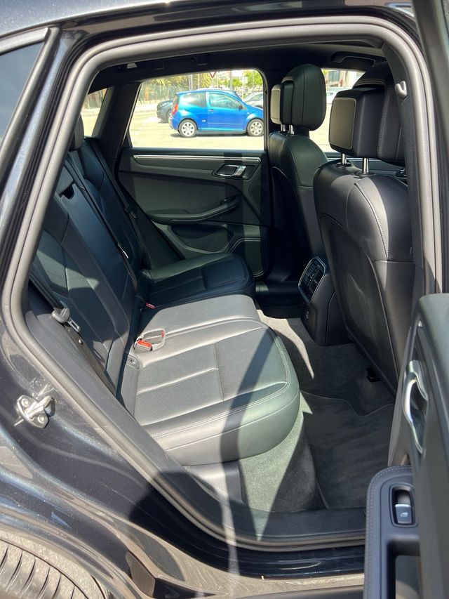 Porsche Macan 2.0 2022