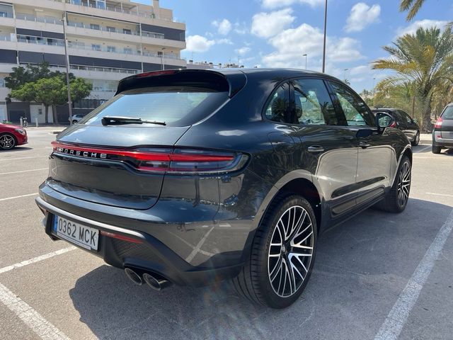 Porsche Macan 2.0 2022