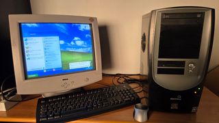 Ordenador antiguo AMD64 Windows XP