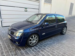 Renault Clio 2001