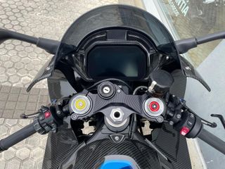 dasMoto vende BMW M1000RR(2024) con 2190 km