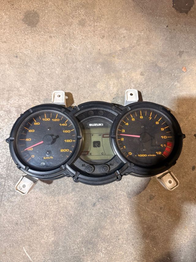 Velocímetro Suzuki V-Strom