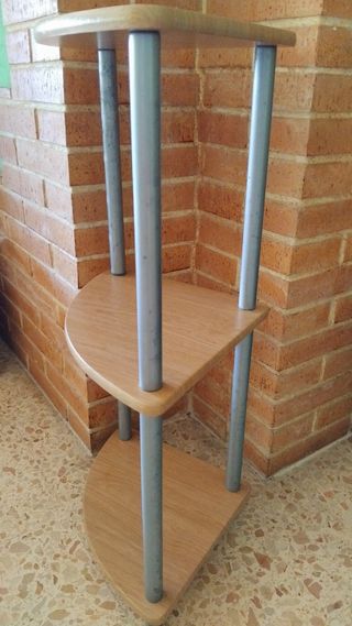 Estantería Esquinera Madera y Metal