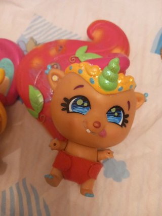 Lote 2 Juguetes Bellies Muñecas