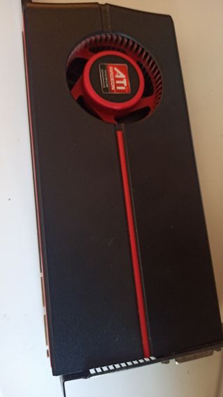 Tarjeta gráfica ATI Radeon HD 5770