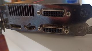 Tarjeta gráfica ATI Radeon HD 5770