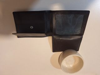 Cartera de piel para hombre