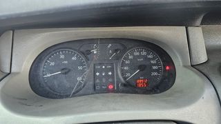 Nissan Primastar 2003