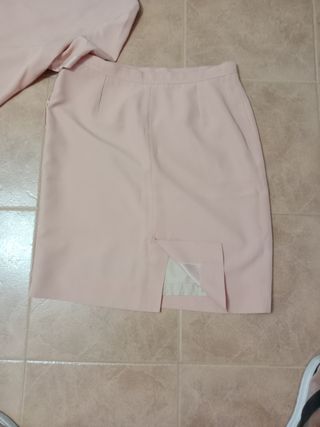 Traje de evento rosa para mujer