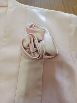 Traje de evento rosa para mujer