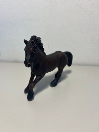 Vintage Schleich Friesian Mare Horse Figure 2005