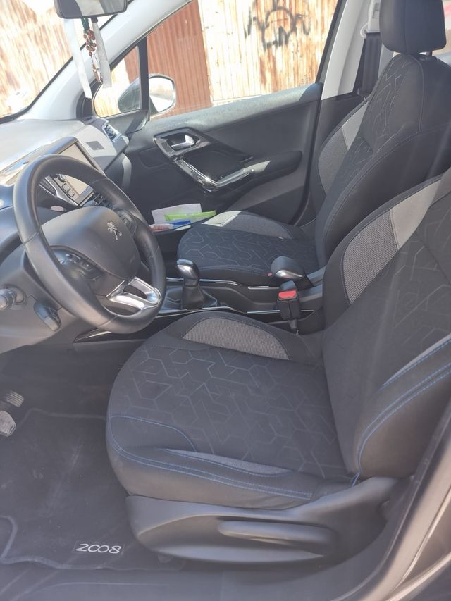 Peugeot 2008 2019