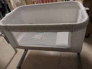 Cuna de viaje portátil con estrellas