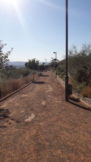 Terreno en venta en Zubia (La)