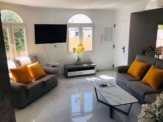 Chalet en venta en La Siesta - El Salado - Torreta en Torrevieja