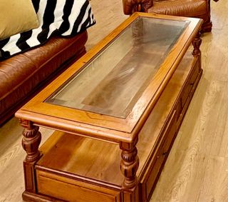 Mesa de centro madera maciza con cristal
