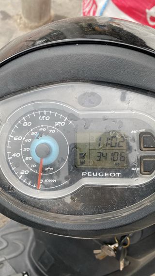 Peugeot Tweet 125cc Blanca
