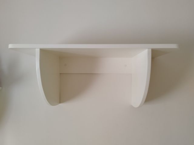 2 Estanterías blancas de madera