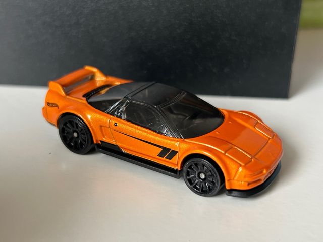 Hot Wheels '90 Acura NSX Naranja