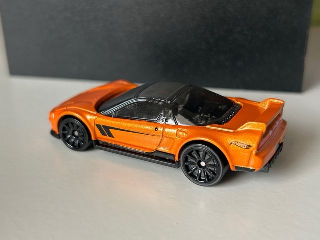 Hot Wheels '90 Acura NSX Naranja
