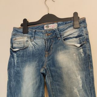 Vaquero y chaleco Zara talla M