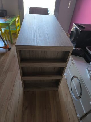 Escritorio extensible de madera