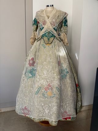 Traje de Fallera 