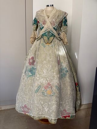 Traje de Fallera 