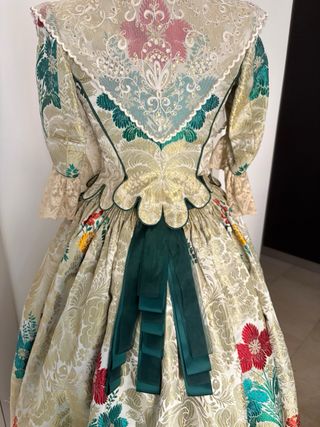 Traje de Fallera 