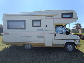 Autocaravana Fiat Ducato 2.5TD 6 Plazas.  192000Km