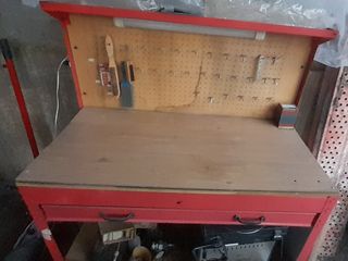 Torno, fresadora y utillaje